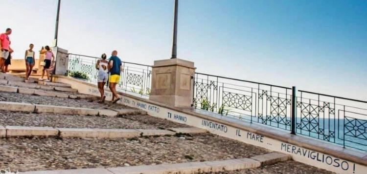 רודי גרגניקו B&B La Maison Del Borgo מראה חיצוני תמונה